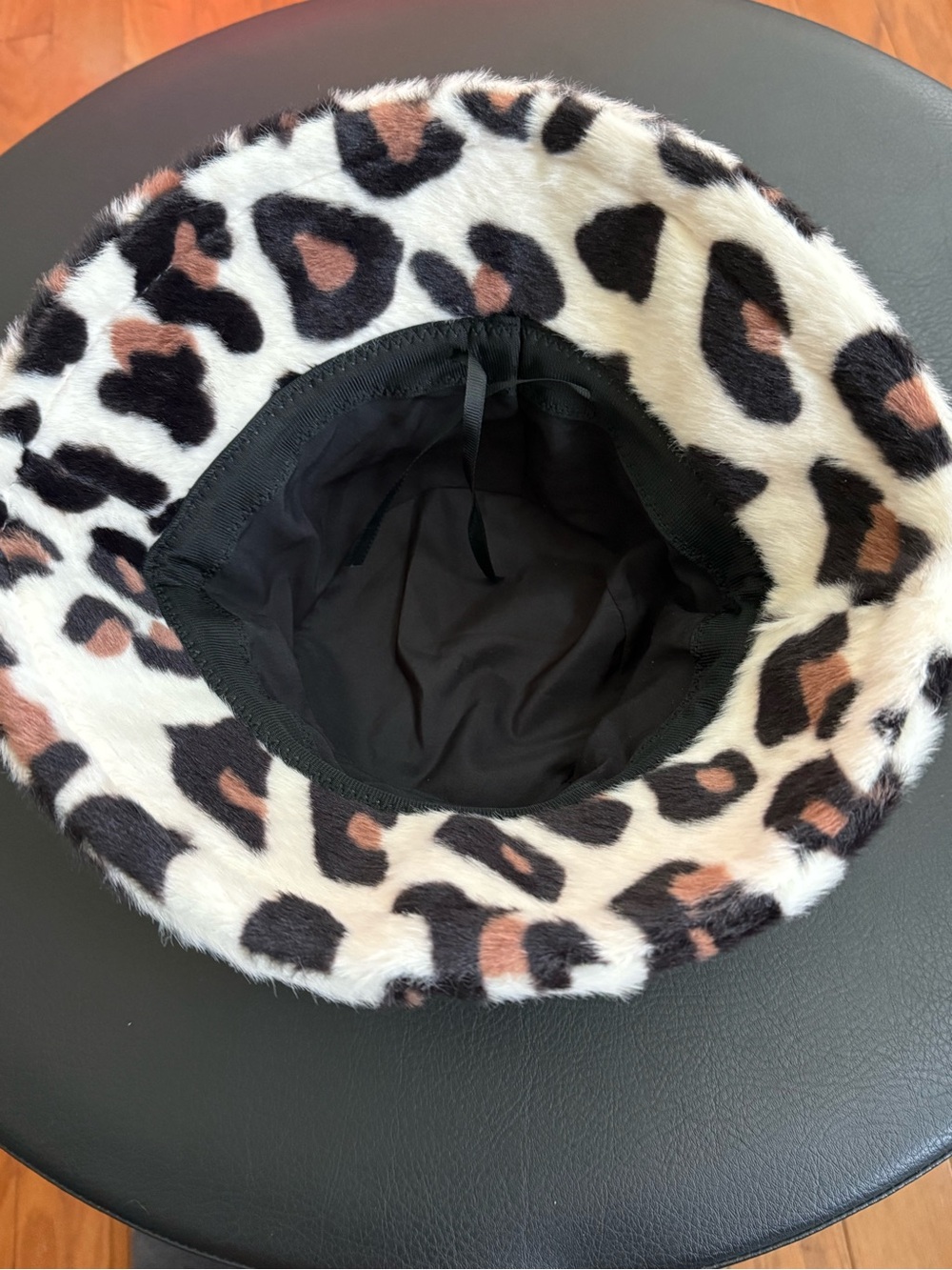 Faux Fur Leopard Print Bucket Hat - Cream, Black & Brown NWOT - Picture 2 of 3